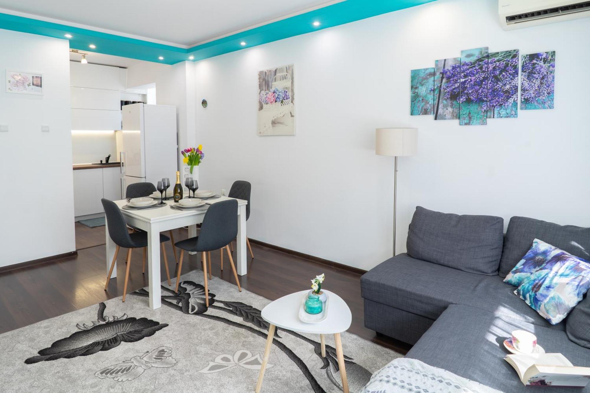 Luxury 2 Bedroom Apartment In Central Varna Exterior foto